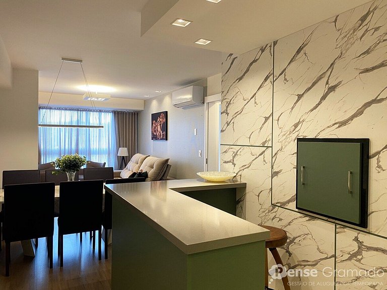 Apartamento no Centro de Gramado mobiliado, equipado e decor