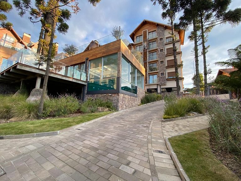 Bellagio - Apto luxo 2 suítes c/piscina e academia