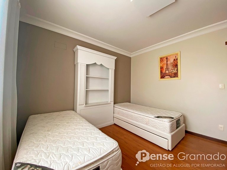 Di Pietro 203B - 300m da Rua Coberta, 2 dorm. (1 suíte)