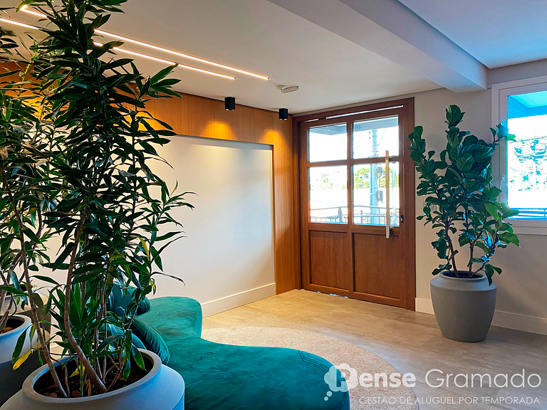 Angelo 202 - 2 suítes, 500m da Catedral de Pedra