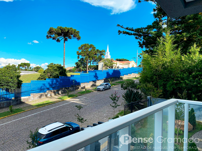 Angelo 202 - 2 suítes, 500m da Catedral de Pedra