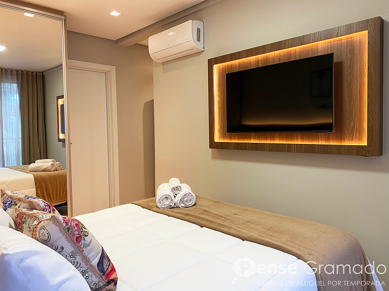 Lumiere 304 - 2 dorm (1 suíte) 400m da Catedral de Pedra