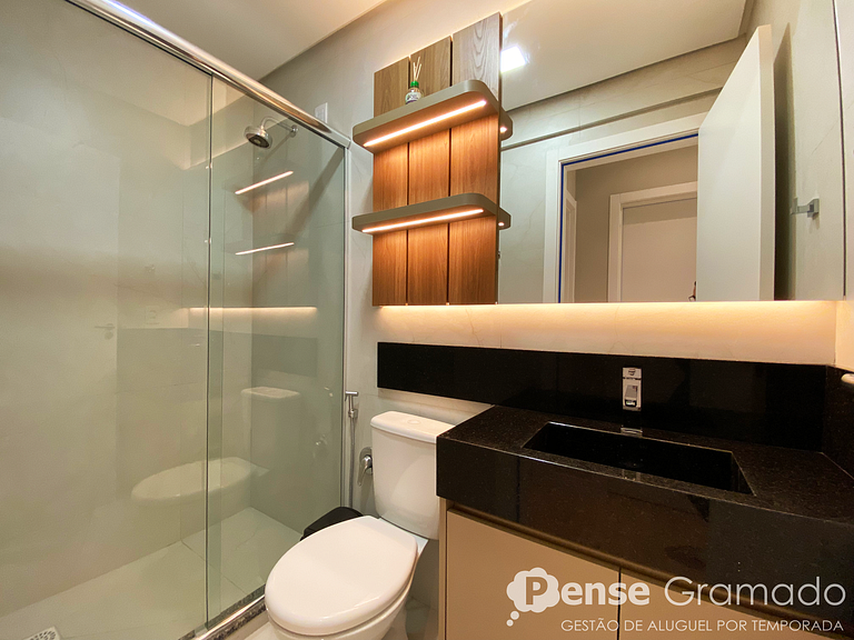 Lumiere 304 - 2 dorm (1 suíte) 400m da Catedral de Pedra