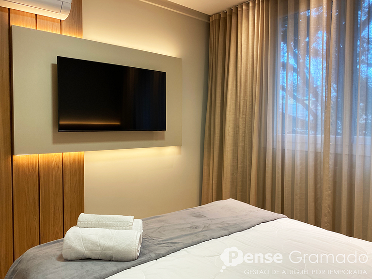 Lumiere 304 - 2 dorm (1 suíte) 400m da Catedral de Pedra