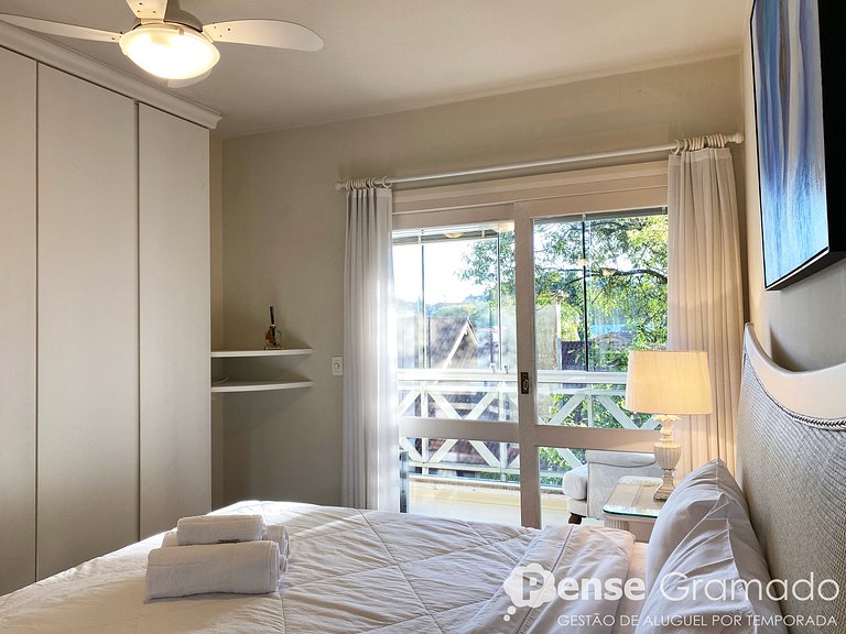 Tulipas 204 - 3 suítes, 2 vagas, 150m do Hard Rock Café