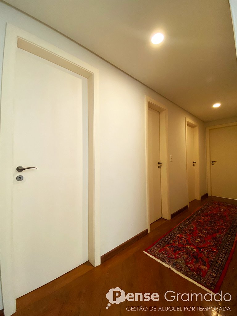 S.Tulipas 204 - Apto 3 suítes no Centro de Gramado