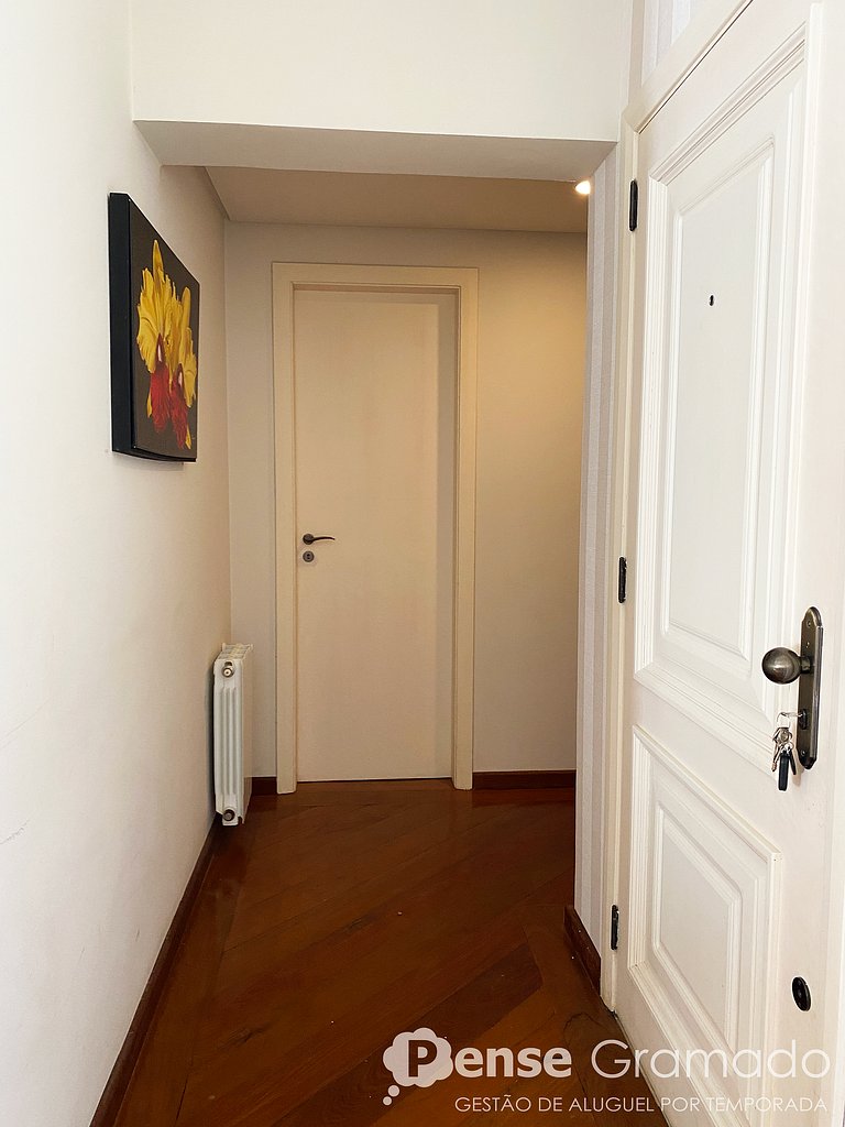 S.Tulipas 204 - Apto 3 suítes no Centro de Gramado