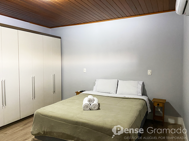 Wender 403 - Duplex a 150m da Catedral de Canela