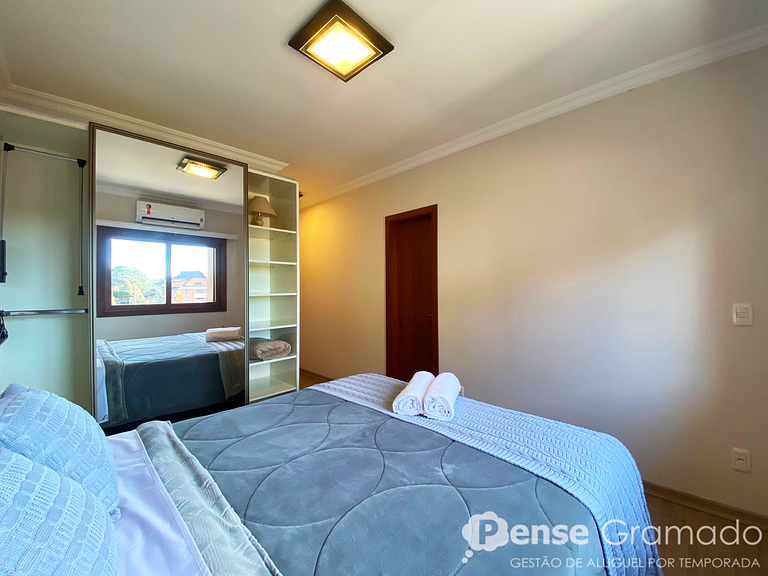 Apto 3 dorm. (2 suítes 3 banh.) c/banheira 2 vagas em Gramad