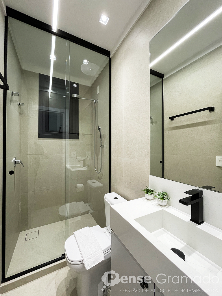 Flora - New 2-Bedroom Apartment in Downtown Canela